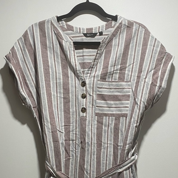 Reitman's Split Neck Henley Dress With Sash - Picture 4 of 8